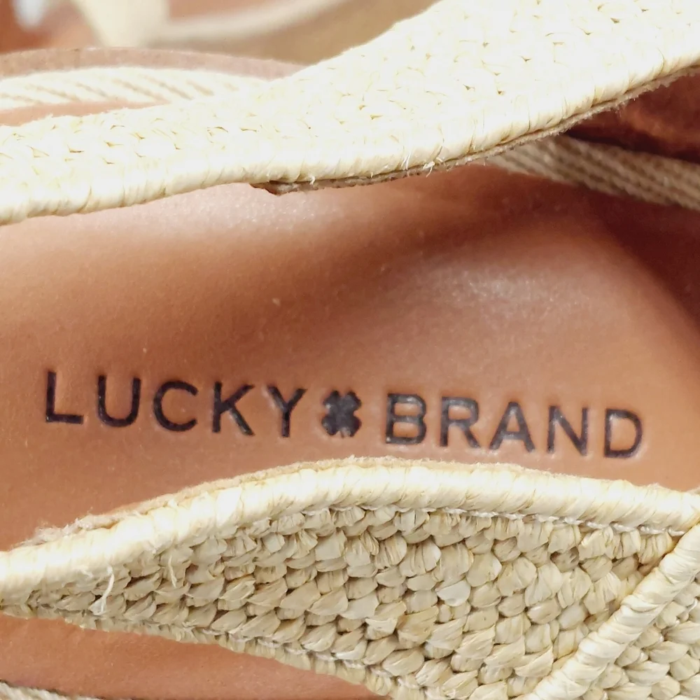 NEW Lucky Brand Delukah Cream Tan Ankle Strap Slingback Wedge Sandals V29 - Picture 10 of 12